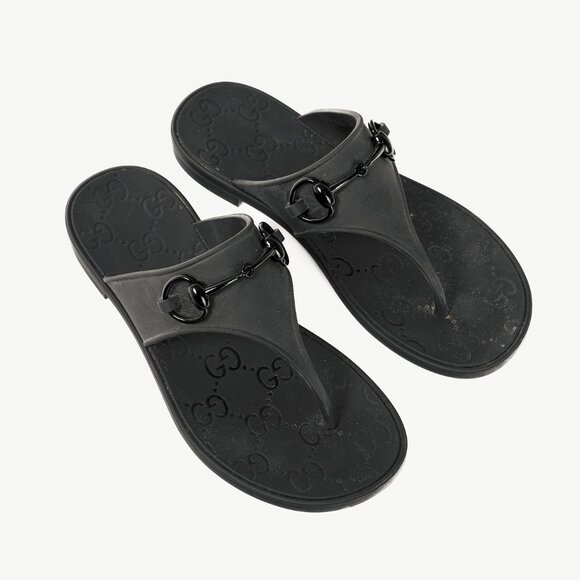 Gucci Black Rubber Horsebit Thong Sandals - Picture 1 of 11